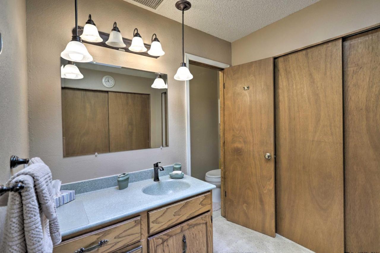 Grand Junction Golf Course Condo With Balconies Exterior photo